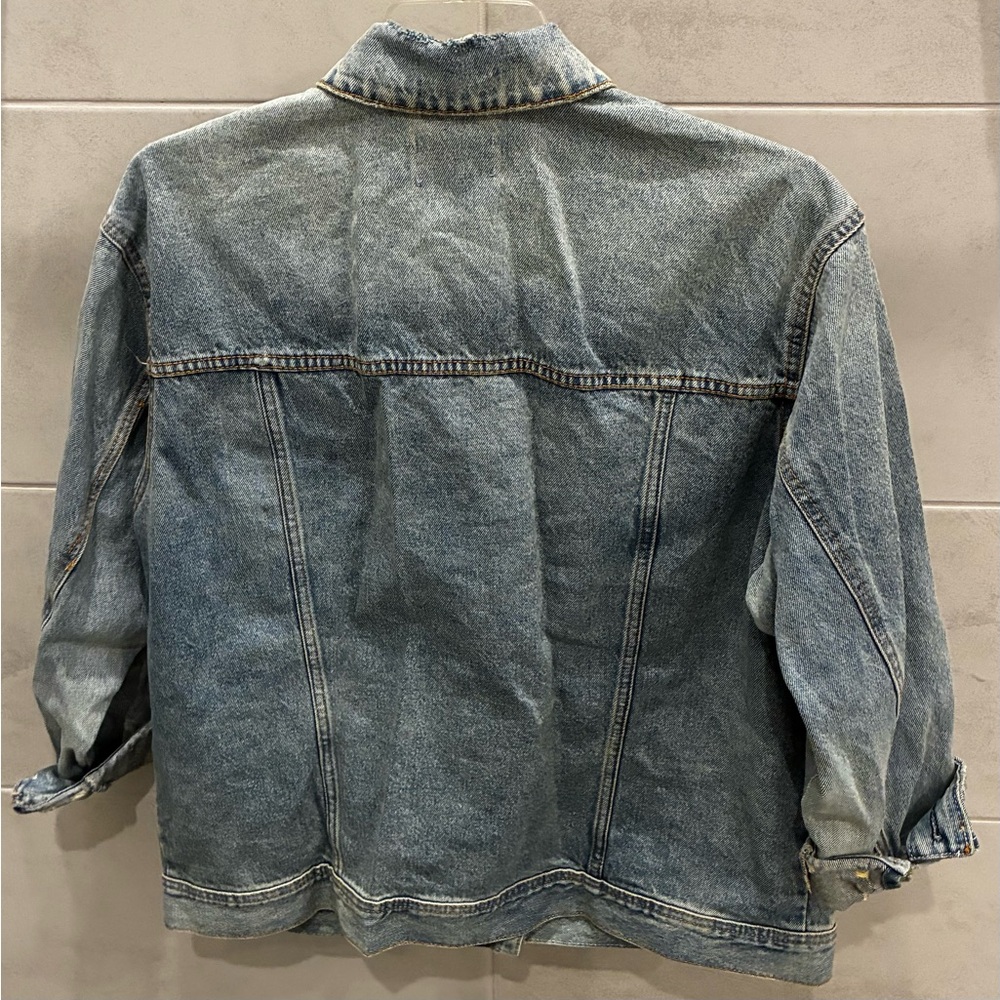 Universal Thread Denim Jacket Distressed Light Wa… - image 3
